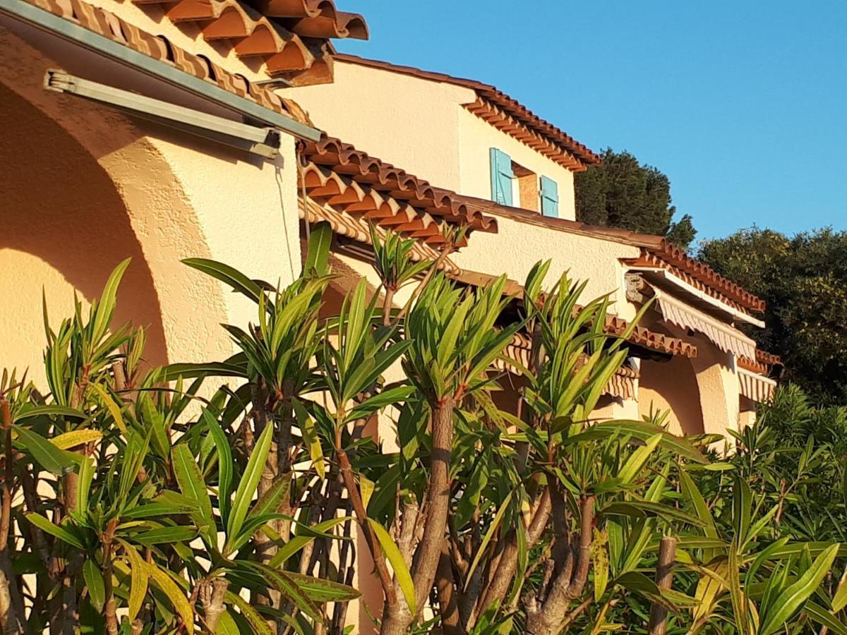 Duplex, Vue Panoramique Sur La Mediterranee, Piscine, Garage Saint-Raphael  Bagian luar foto