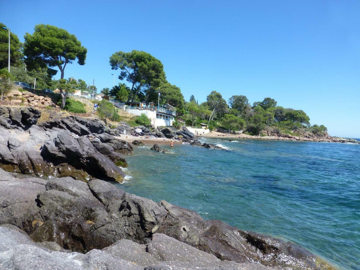 Duplex, Vue Panoramique Sur La Mediterranee, Piscine, Garage Saint-Raphael  Bagian luar foto