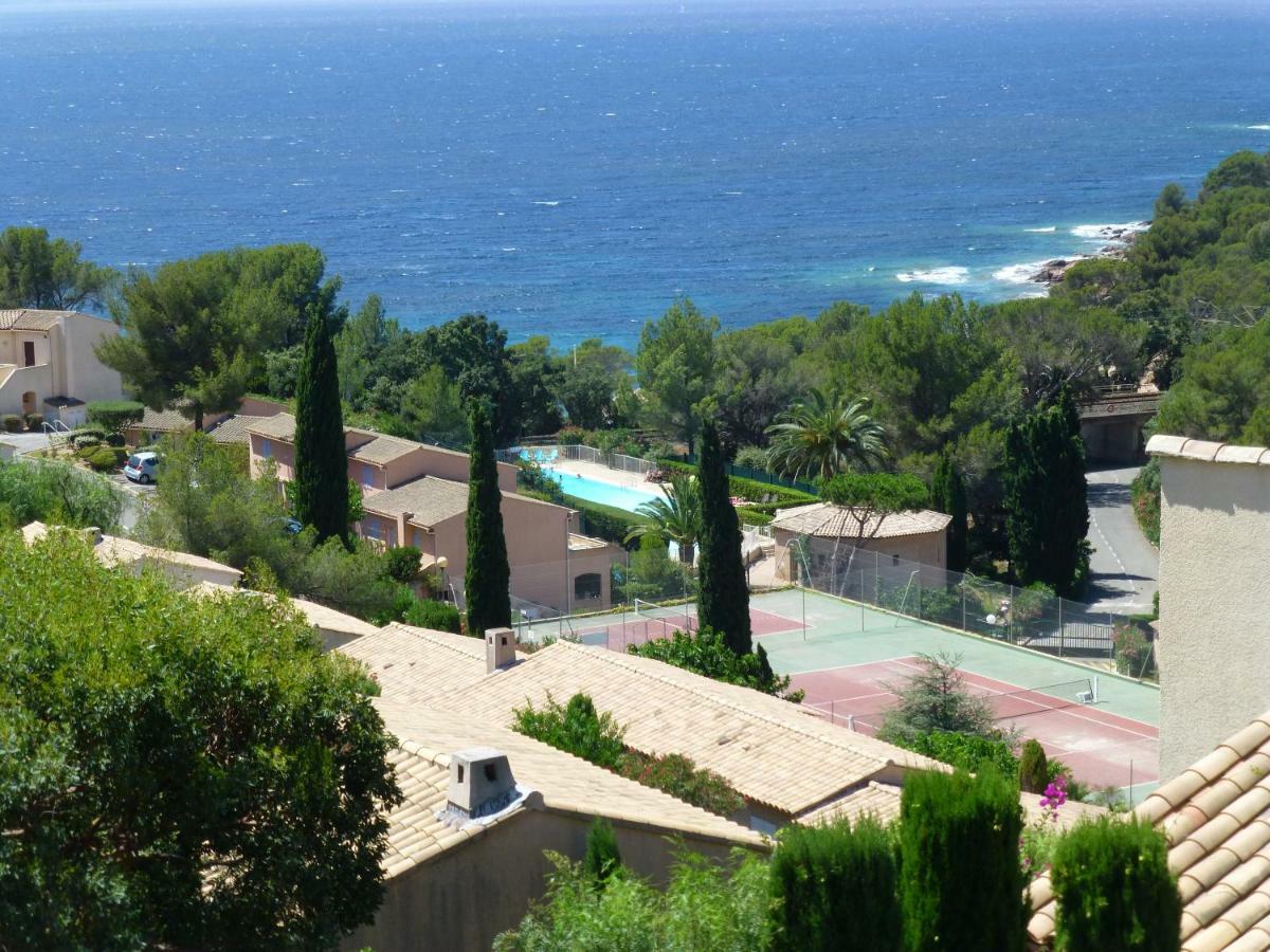 Duplex, Vue Panoramique Sur La Mediterranee, Piscine, Garage Saint-Raphael  Bagian luar foto